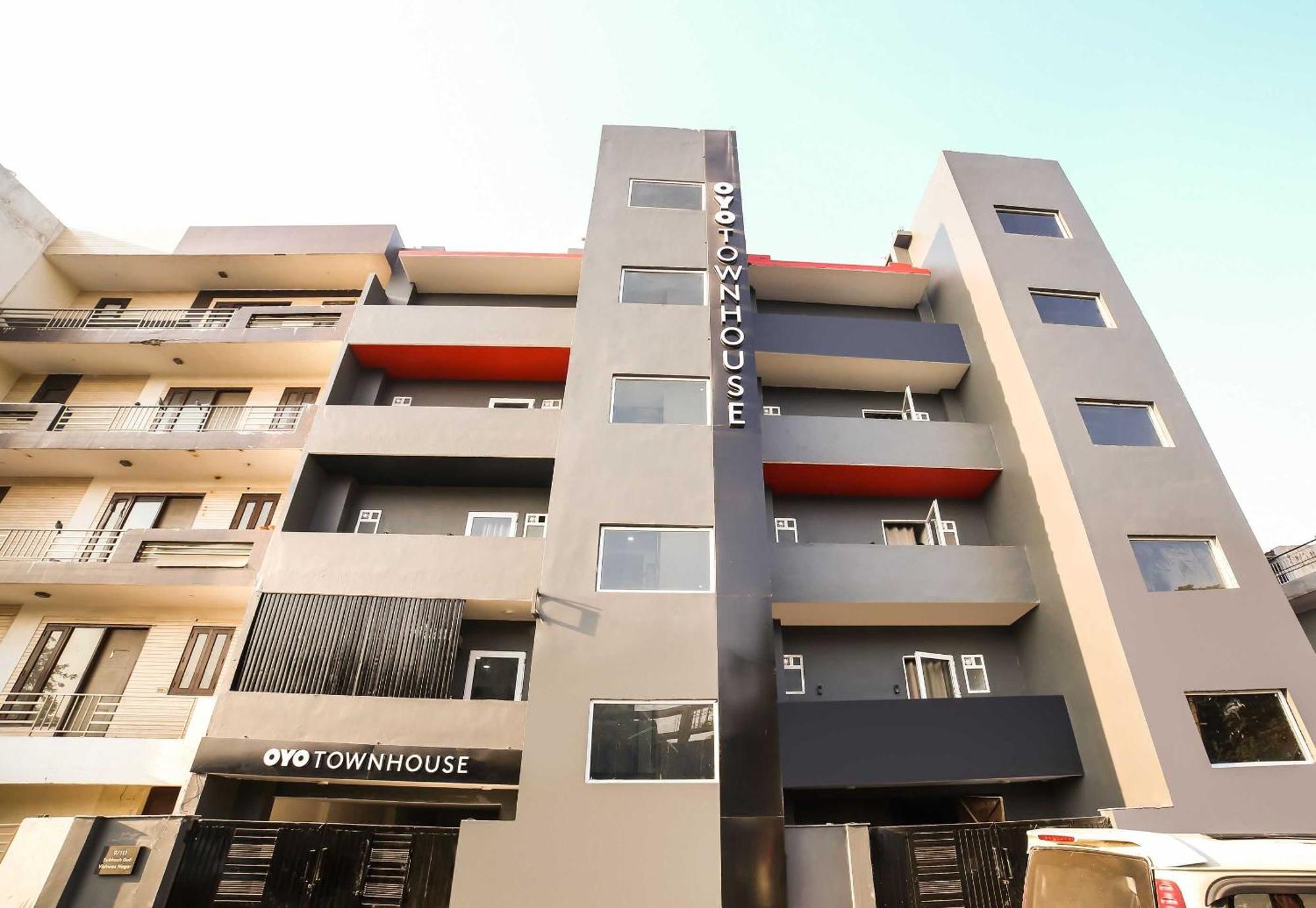 Collection O Ajanta Hotel New Delhi Exterior photo
