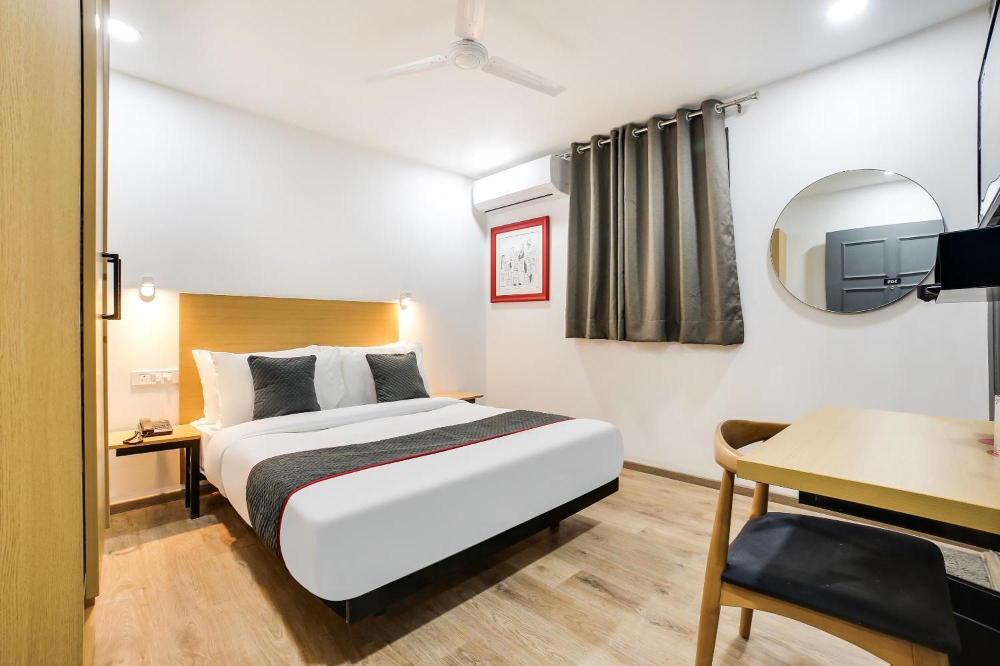 Collection O Ajanta Hotel New Delhi Exterior photo